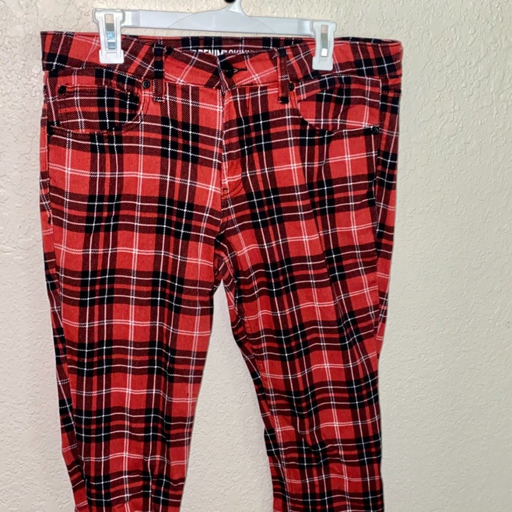 Hot Topic Skinny Jeans